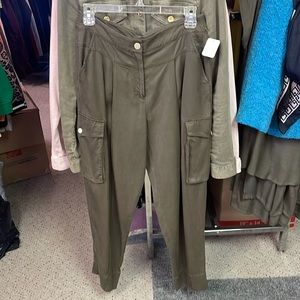 💚Like New Me+Em 8 Pants